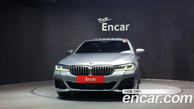 BMW 5 Series G30 — Фото автомобиля 3
