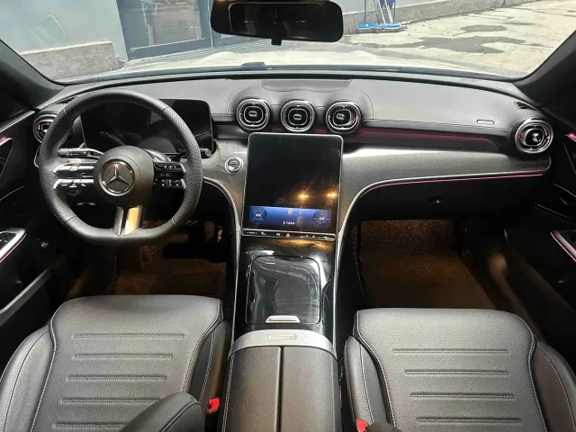 Mercedes-Benz C-Class — Фото автомобиля 8