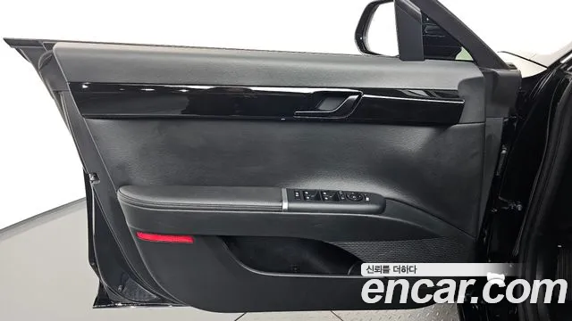 Hyundai Grandeur Grandeur (GN7) 3.5 Бензин 2WD — Фото автомобиля 24