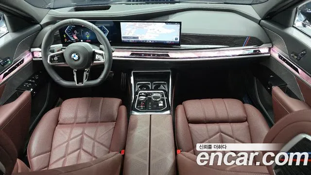 BMW 7-Series — Фото автомобиля 6
