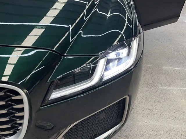 Jaguar Jaguar XFL 2021 XFL 2.0T P200 2WD Elite Luxury Edition — Фото автомобиля 2