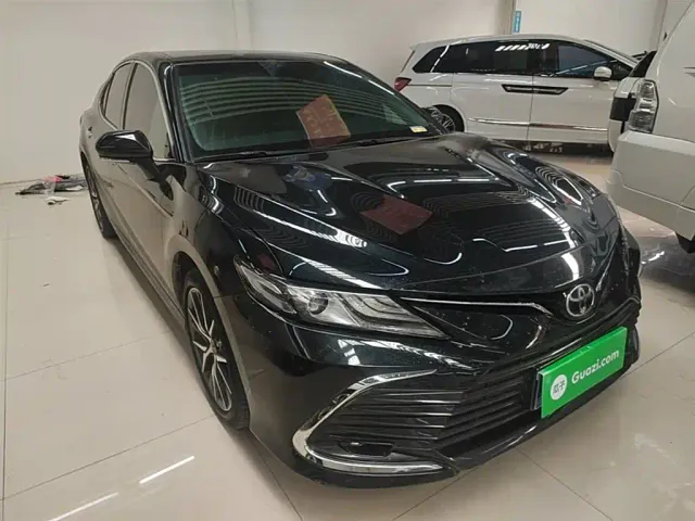 Toyota Camry — Фото автомобиля 3