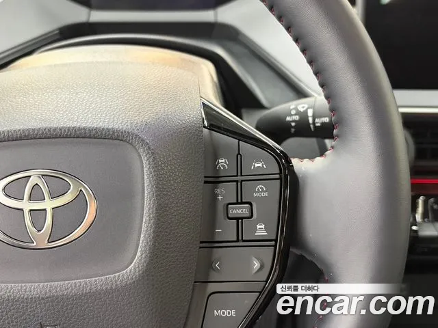 Toyota Prius 5th Gen — Фото автомобиля 6