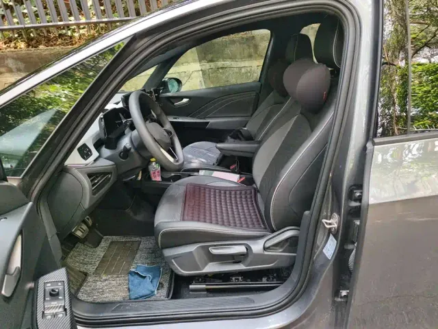 Volkswagen ID.3 — Фото автомобиля 7
