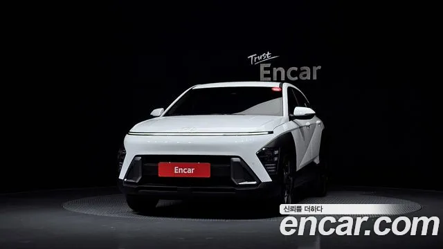 Hyundai Kona Kona (SX2) Бензин 1.6 турбо 2WD — Фото автомобиля 3