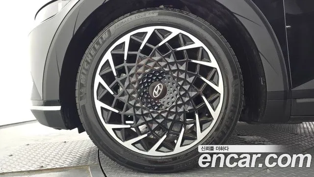 Hyundai Ioniq5 Ioniq5 Long Range AWD — Фото автомобиля 5