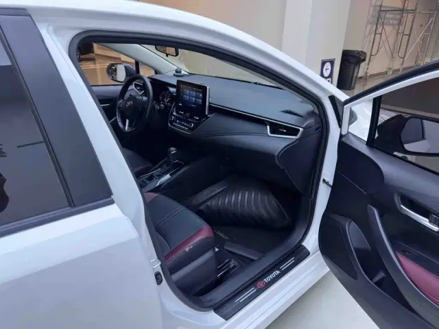 Toyota Corolla — Фото автомобиля 11