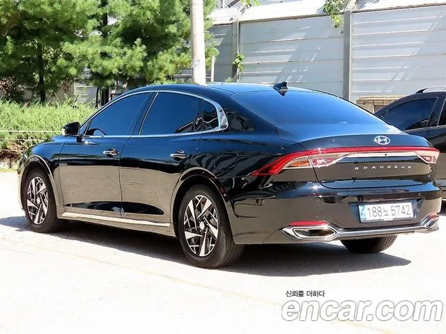 Hyundai Grandeur (New) Hybrid — Фото автомобиля 3