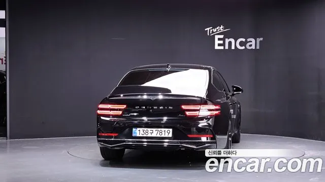 Genesis G80 RG3 — Фото автомобиля 4