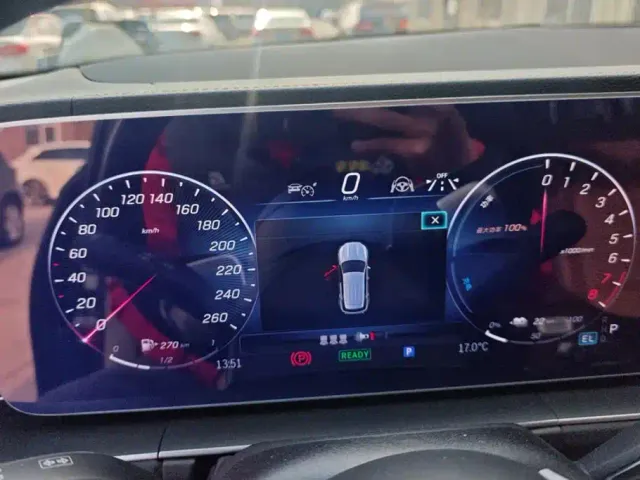 Mercedes-Benz GLE-Class — Фото автомобиля 14