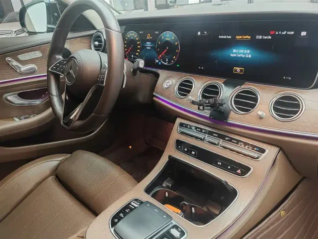 Mercedes-Benz Mercedes-Benz E-Class 2022 E 260 L Sport 4MATIC — Фото автомобиля 8