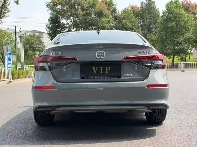 Honda Civic — Фото автомобиля 8