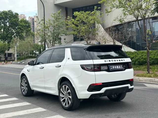 Land Rover Discovery Sport — Фото автомобиля 6
