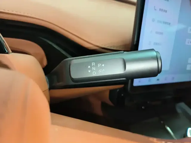 GAC Hyptec HT — Фото автомобиля 13