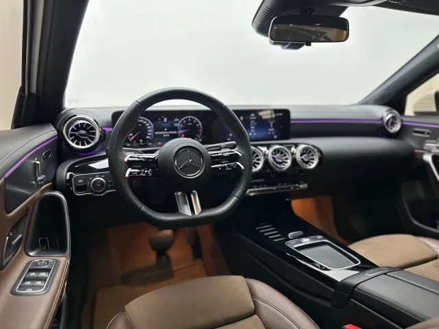 Mercedes-Benz A-Class — Фото автомобиля 14