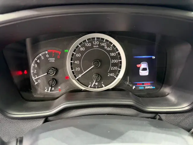 Toyota Corolla — Фото автомобиля 10