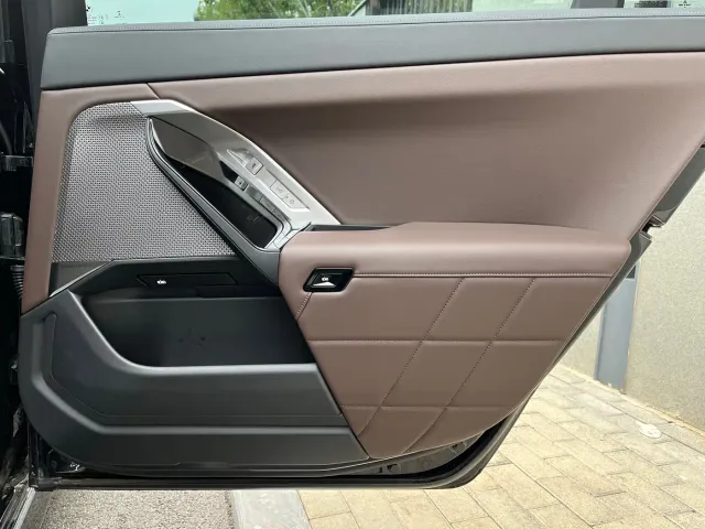 BMW 7 Series — Фото автомобиля 22