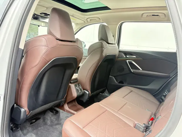 BMW X1 — Фото автомобиля 7