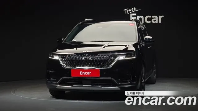 Kia Canival Carnival 4 поколение Дизель 9 мест Signature — Фото автомобиля 3