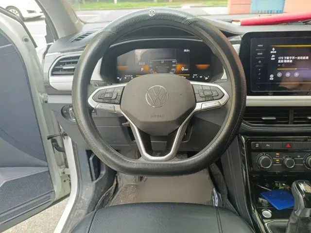 Volkswagen Tharu — Фото автомобиля 2