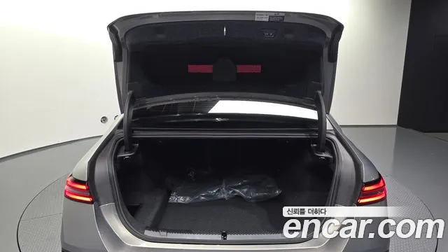 BMW 5 Series G60 — Фото автомобиля 26