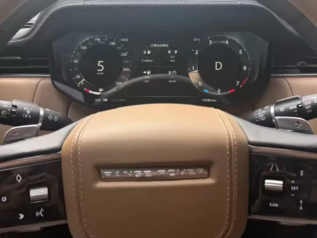 Land Rover Range Rover — Фото автомобиля 8