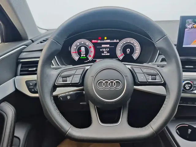 Audi A4L — Фото автомобиля 11
