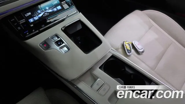 Hyundai Grandeur Новый Grandeur IG — Фото автомобиля 9