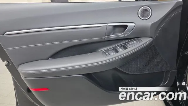 Hyundai Sonata — Фото автомобиля 13