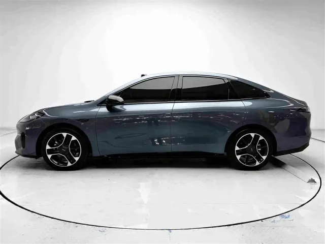 GAC Aion RT — Фото автомобиля 16