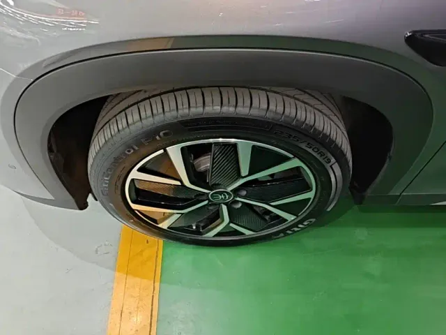 BYD Song L DM-i — Фото автомобиля 22