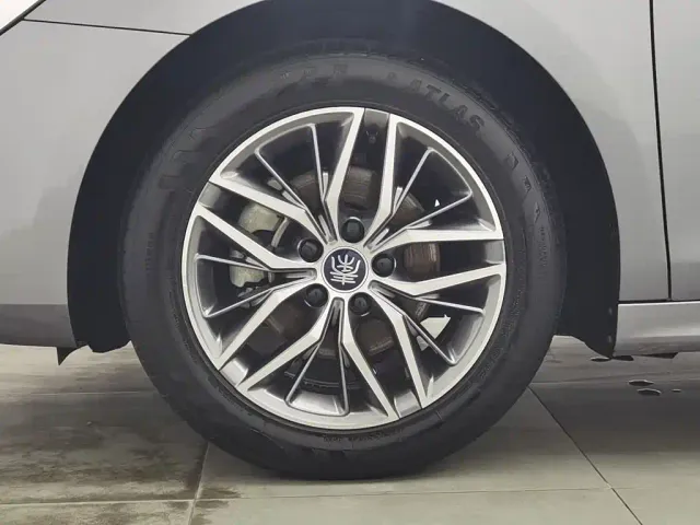 BYD Qin PLUS — Фото автомобиля 17