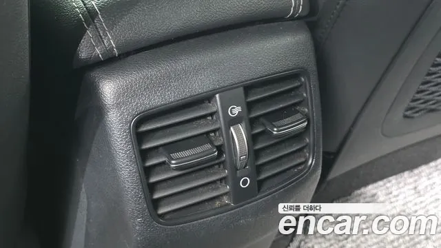 Kia Niro — Фото автомобиля 28