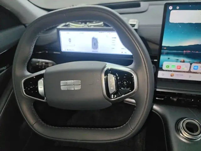 Geely Galaxy E5 — Фото автомобиля 6