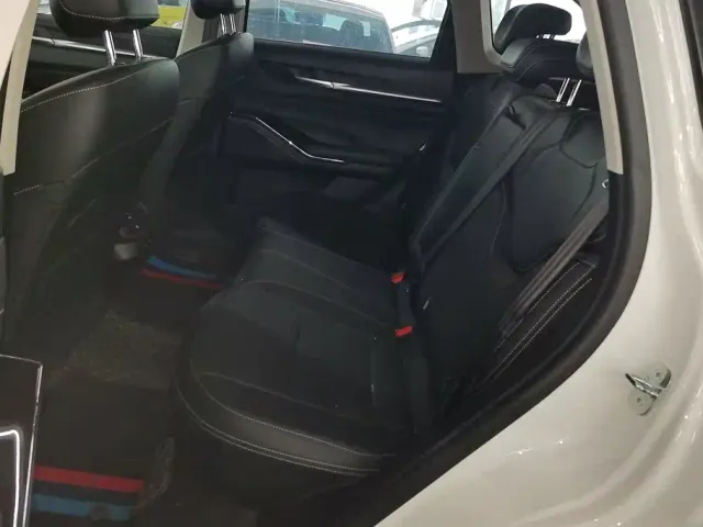 Haval H6 — Фото автомобиля 11