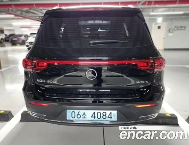 Mercedes-Benz EQB X243 — Фото автомобиля 4