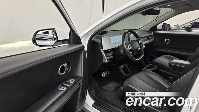 Hyundai Ioniq 5 — Фото автомобиля 10