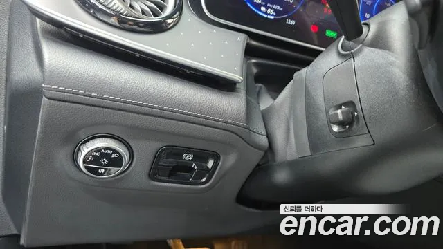 Mercedes-Benz EQE V295 — Фото автомобиля 22