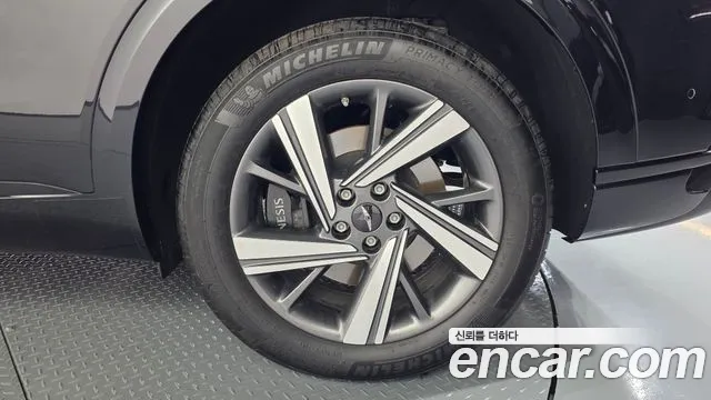 Genesis GV70 — Фото автомобиля 20