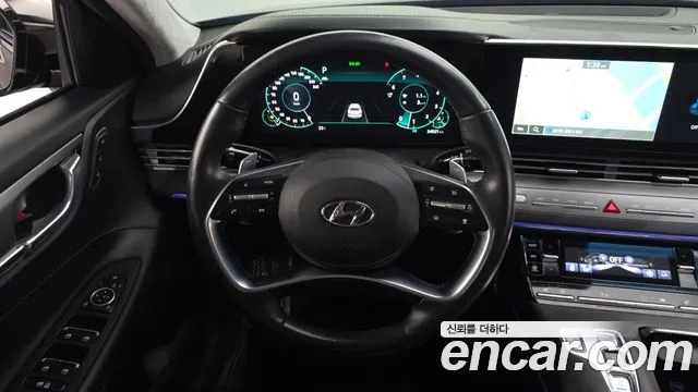 Hyundai Grandeur New — Фото автомобиля 19