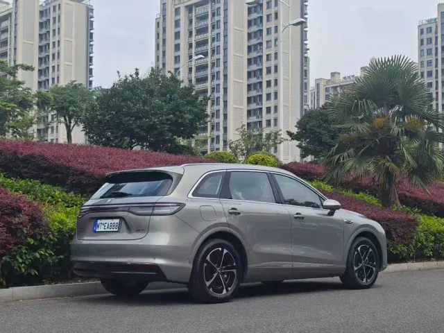 Shangjie SUV — Фото автомобиля 6
