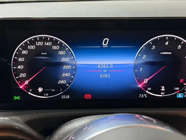 Mercedes-Benz A-Class — Фото автомобиля 13