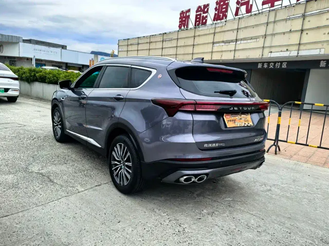Jetour X70 Plus — Фото автомобиля 11