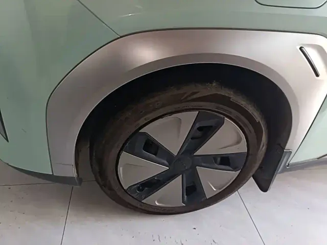 GAC Aion Y — Фото автомобиля 22