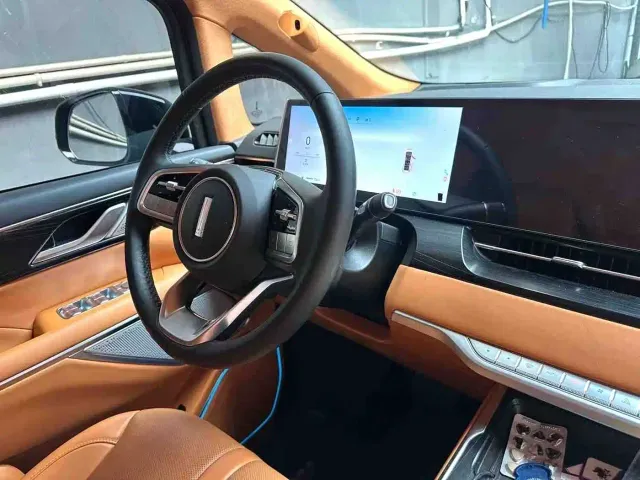 Wey Alpine — Фото автомобиля 9