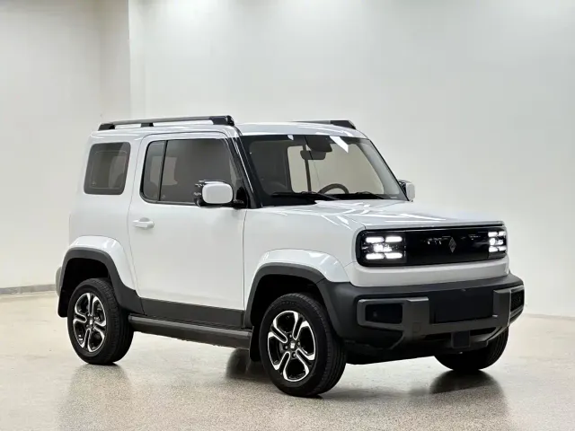 Baojun Yep — Фото автомобиля 3