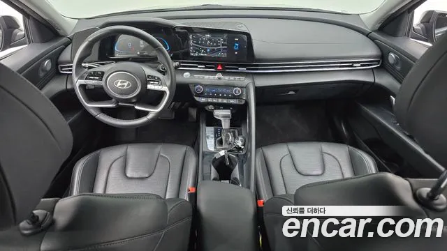 Hyundai Avante CN7 — Фото автомобиля 7