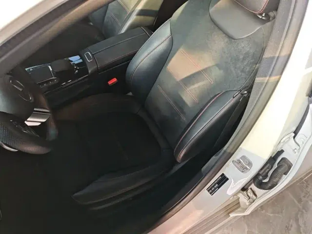 Mercedes-Benz A-Class — Фото автомобиля 14