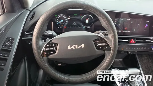 Kia Niro The All New — Фото автомобиля 19