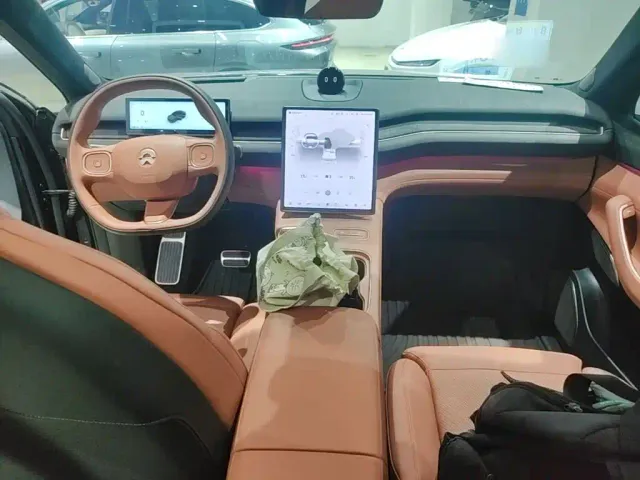 Nio EC7 — Фото автомобиля 9